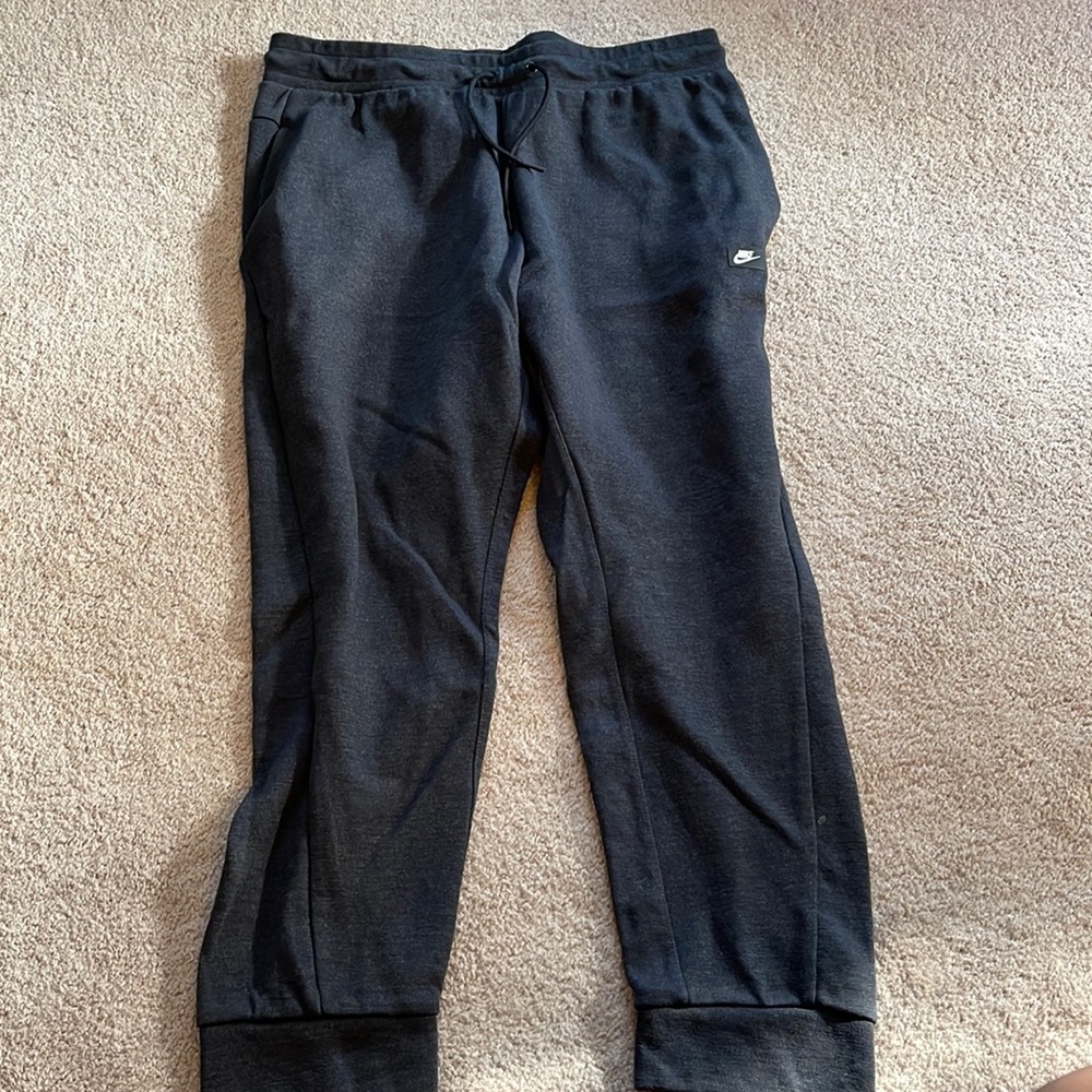 Nike joggers XL